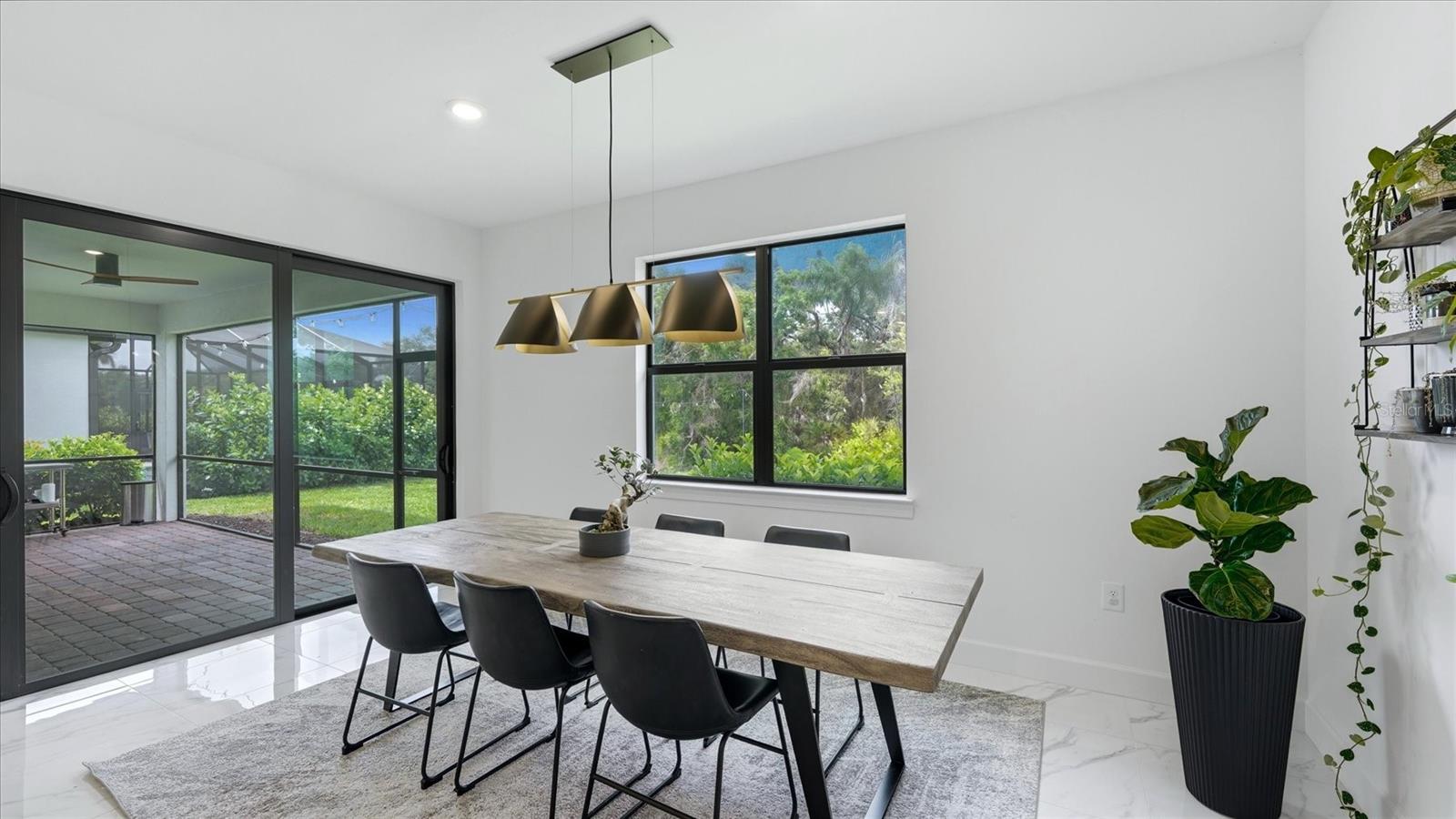 Image 10 of 73 For 16313 Hidden Oak Loop