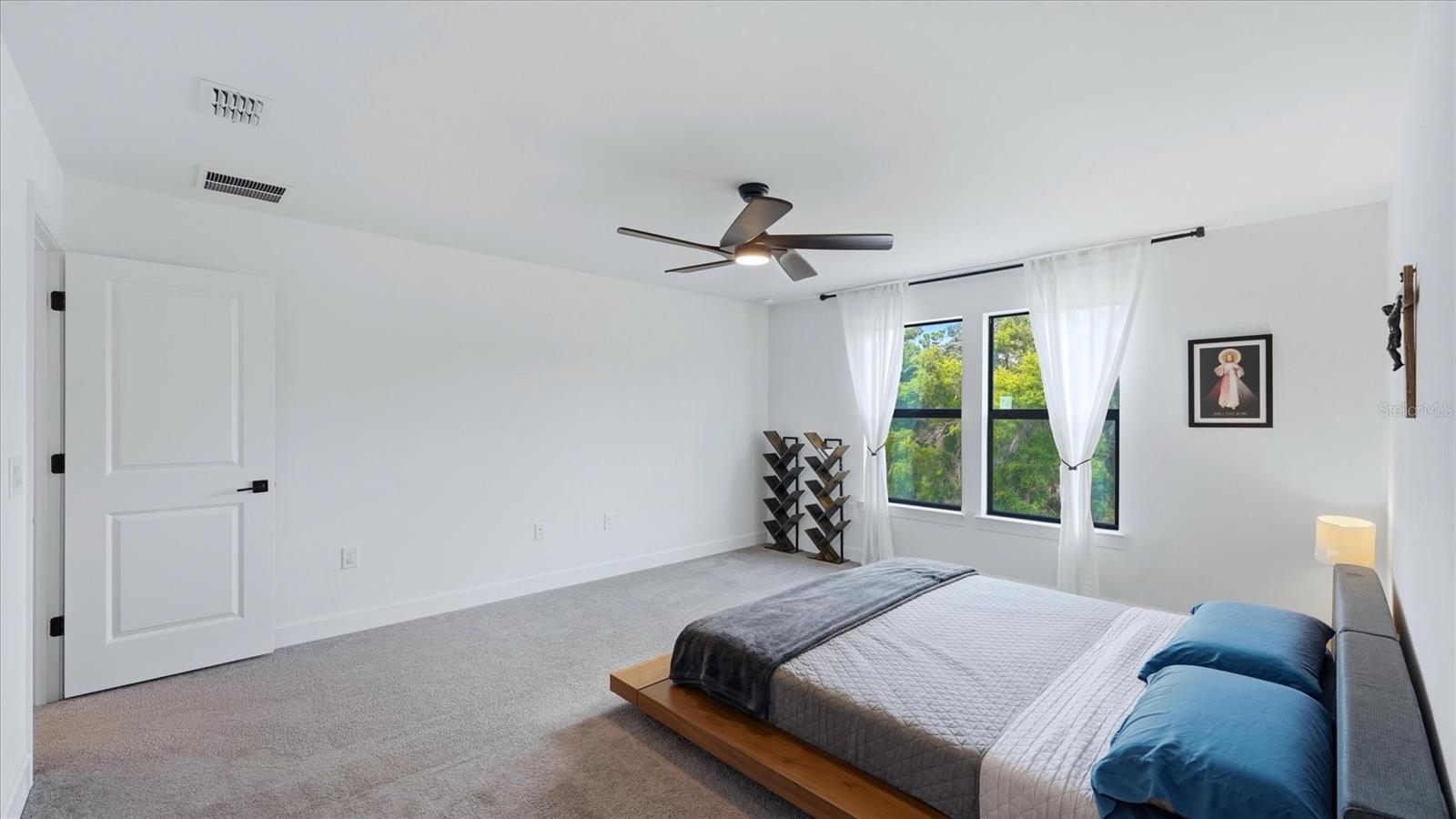 Image 16 of 73 For 16313 Hidden Oak Loop