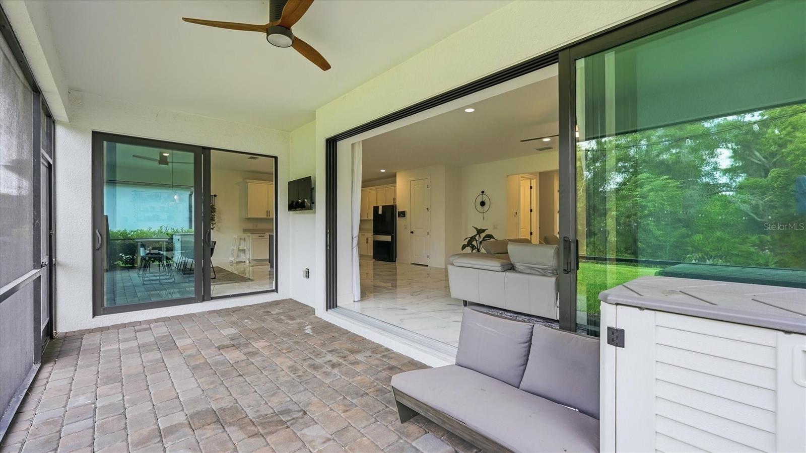 Image 35 of 73 For 16313 Hidden Oak Loop