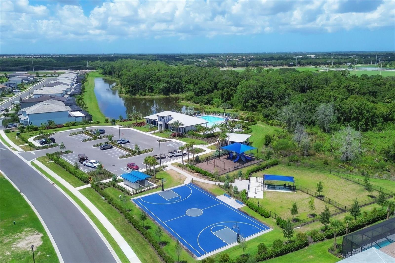 Image 61 of 73 For 16313 Hidden Oak Loop