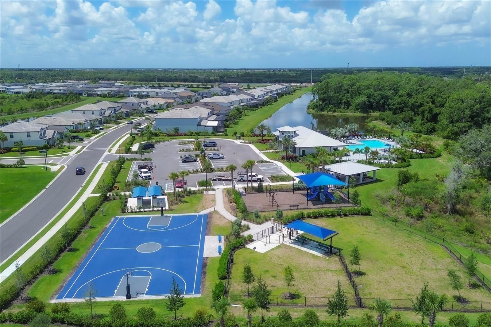 Image 62 of 73 For 16313 Hidden Oak Loop