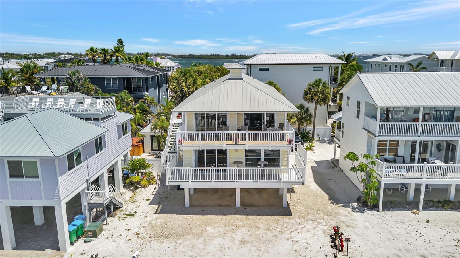 Image 2 of 67 For 1105 Gulf Drive S 3