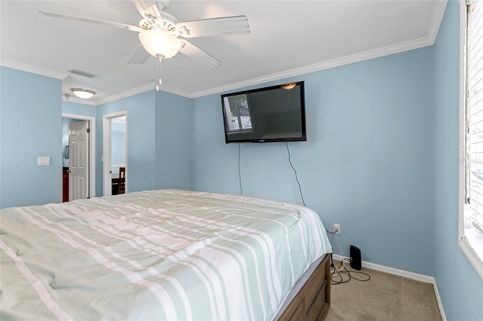 Image 16 of 26 For 10265 Gandy Boulevard N 813