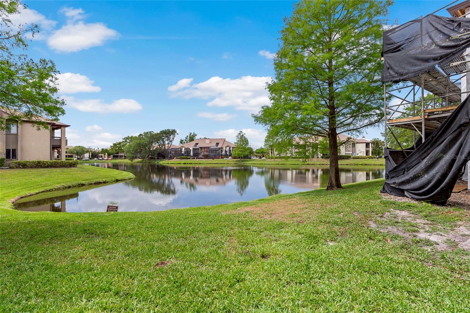 Image 24 of 26 For 10265 Gandy Boulevard N 813