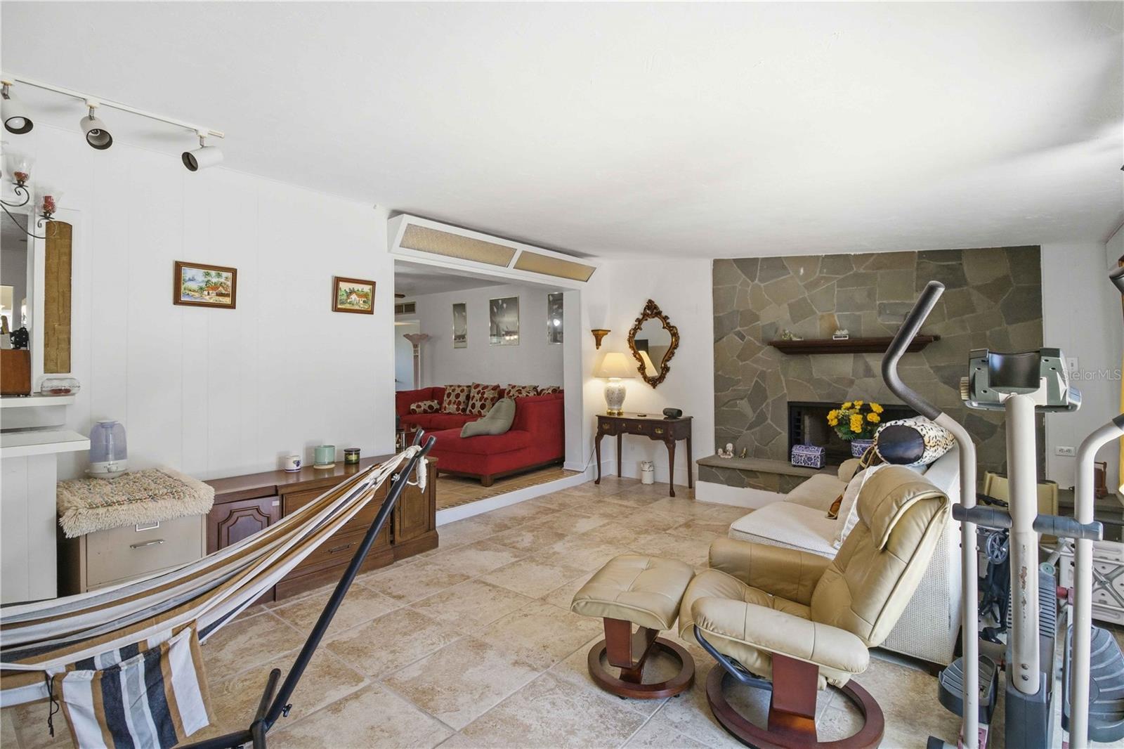 Image 7 of 38 For 3514 24th Parkway