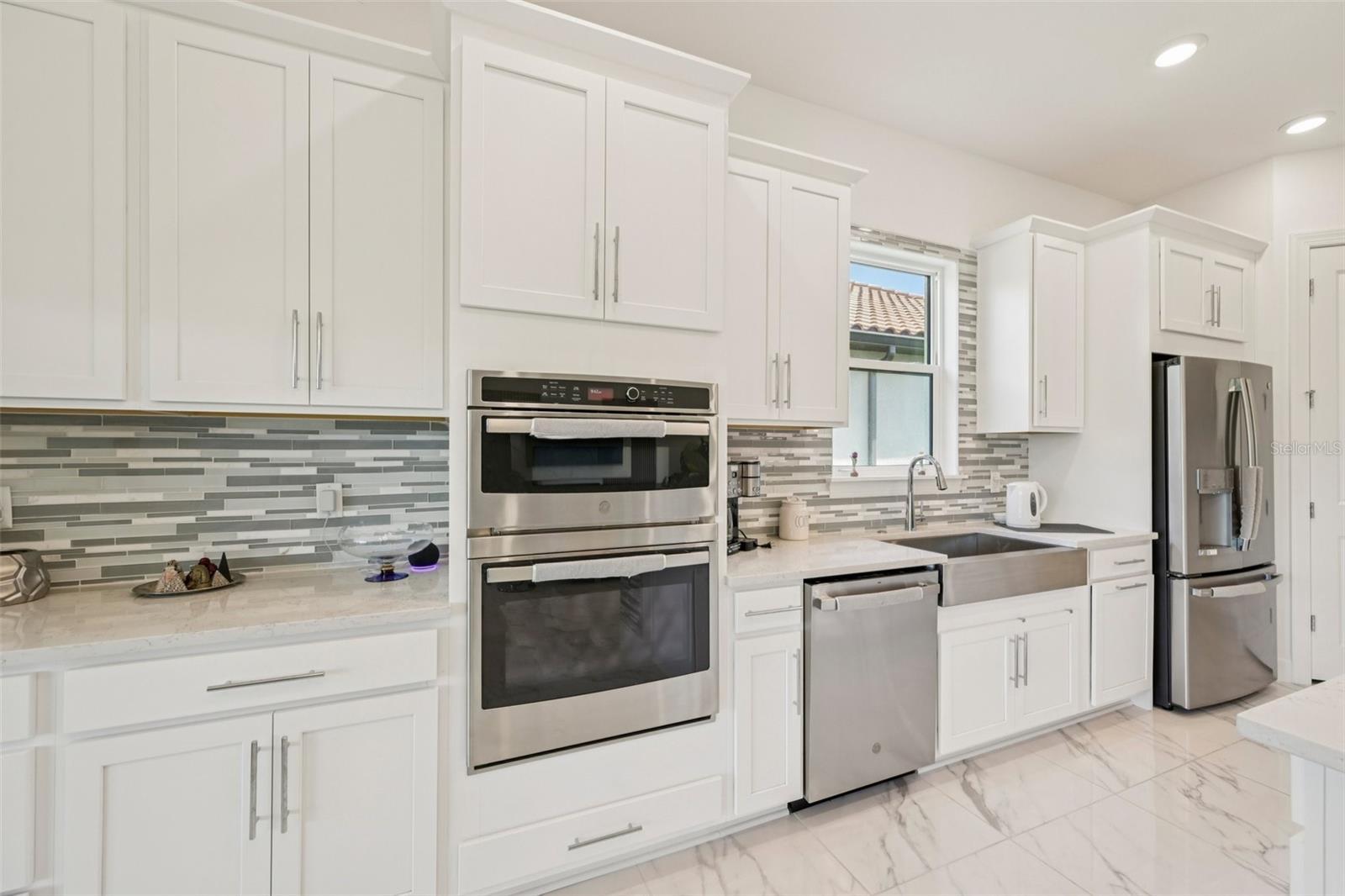 Image 10 of 41 For 6203 Grandview Hill Court