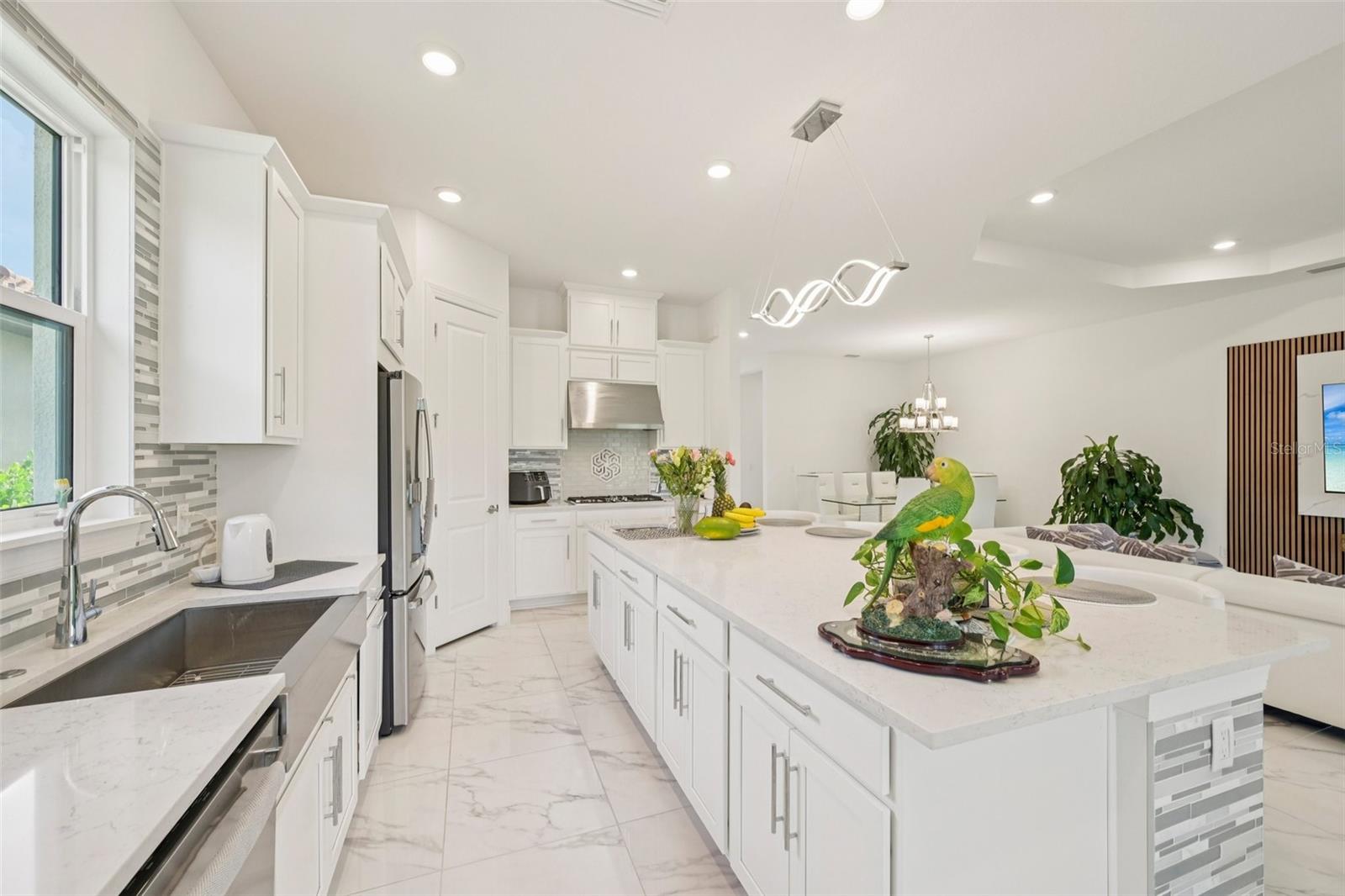 Image 12 of 41 For 6203 Grandview Hill Court