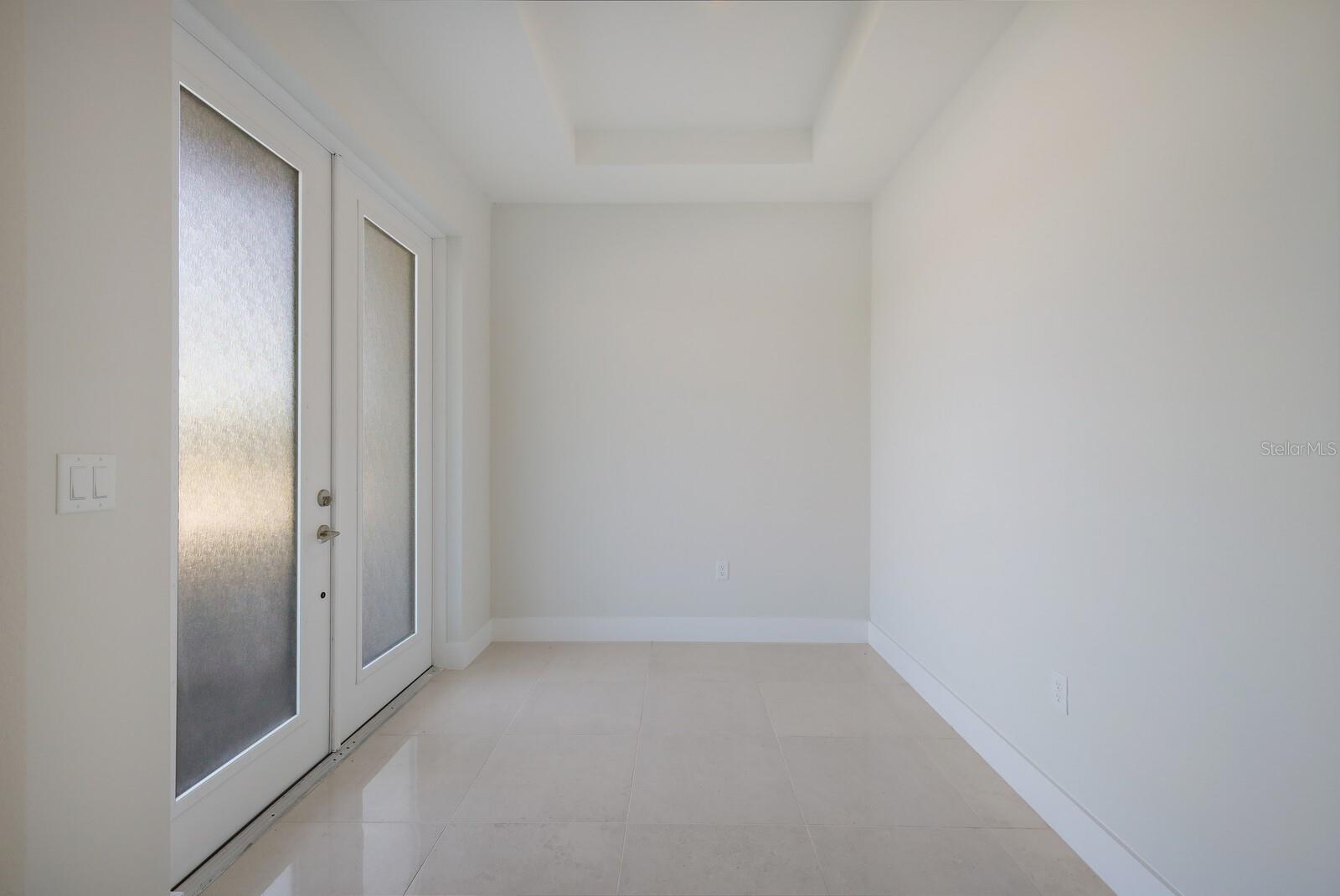 Listing photo id 0 for 6009 White Mangrove Lane