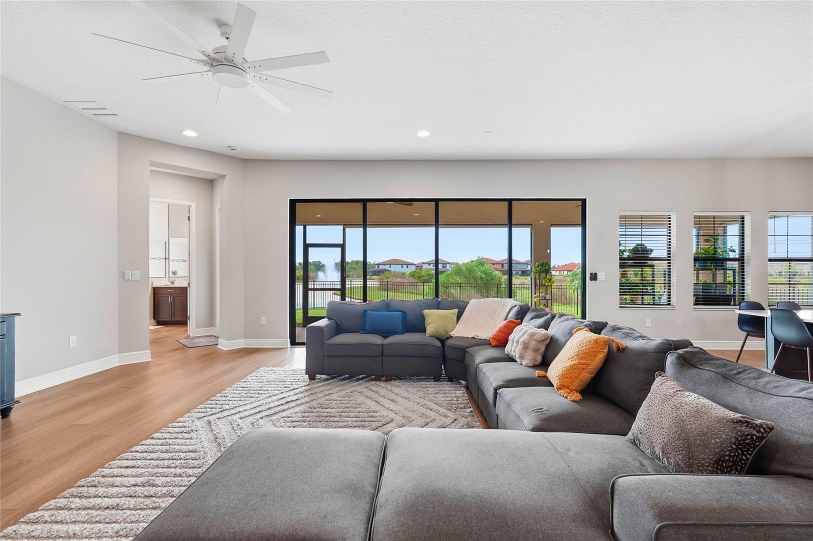 Image 14 of 65 For 8207 Rushton Place