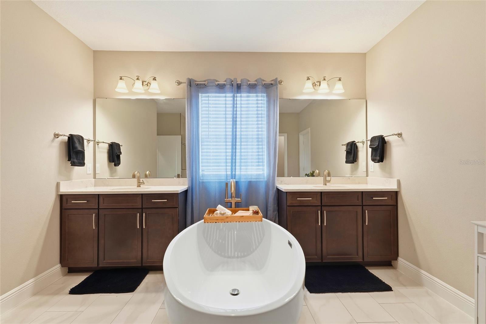 Image 38 of 65 For 8207 Rushton Place