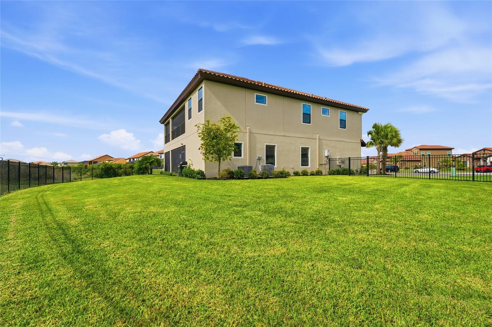 Image 53 of 65 For 8207 Rushton Place