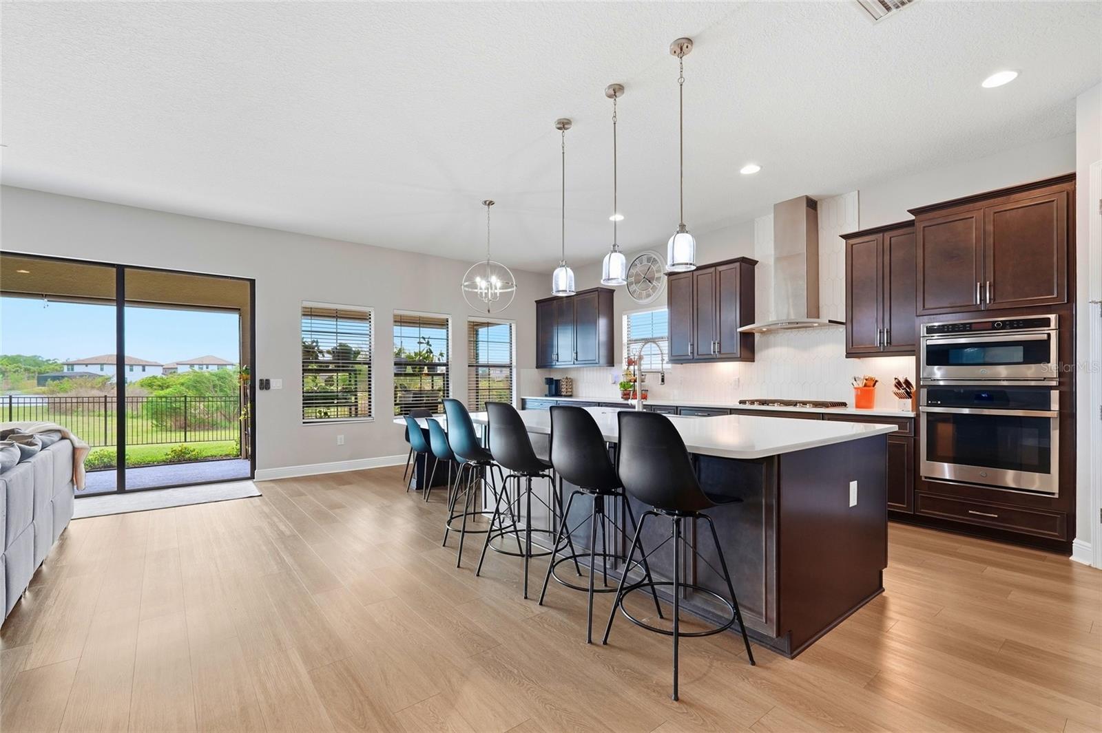 Image 6 of 65 For 8207 Rushton Place