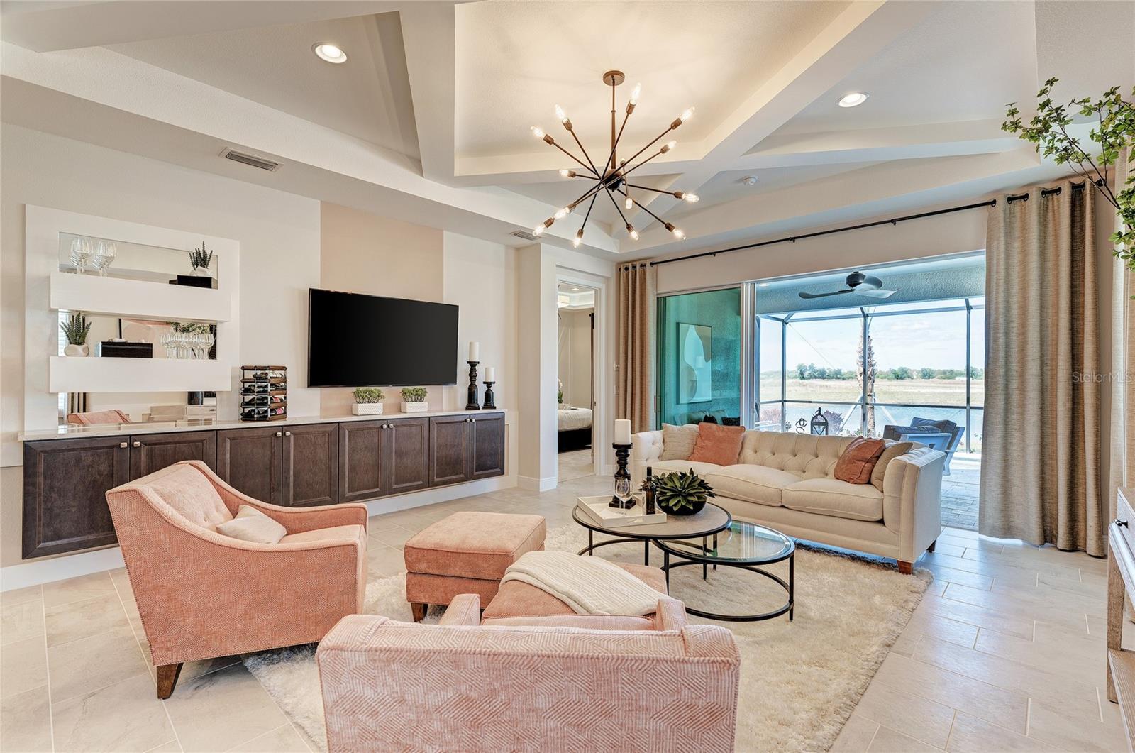 Listing photo id 15 for 264 Van Gogh Cove