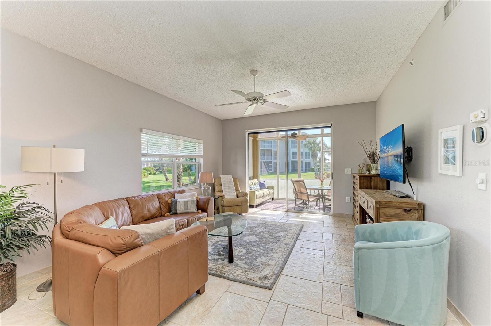 Image 10 of 50 For 9620 Club South Circle 5108