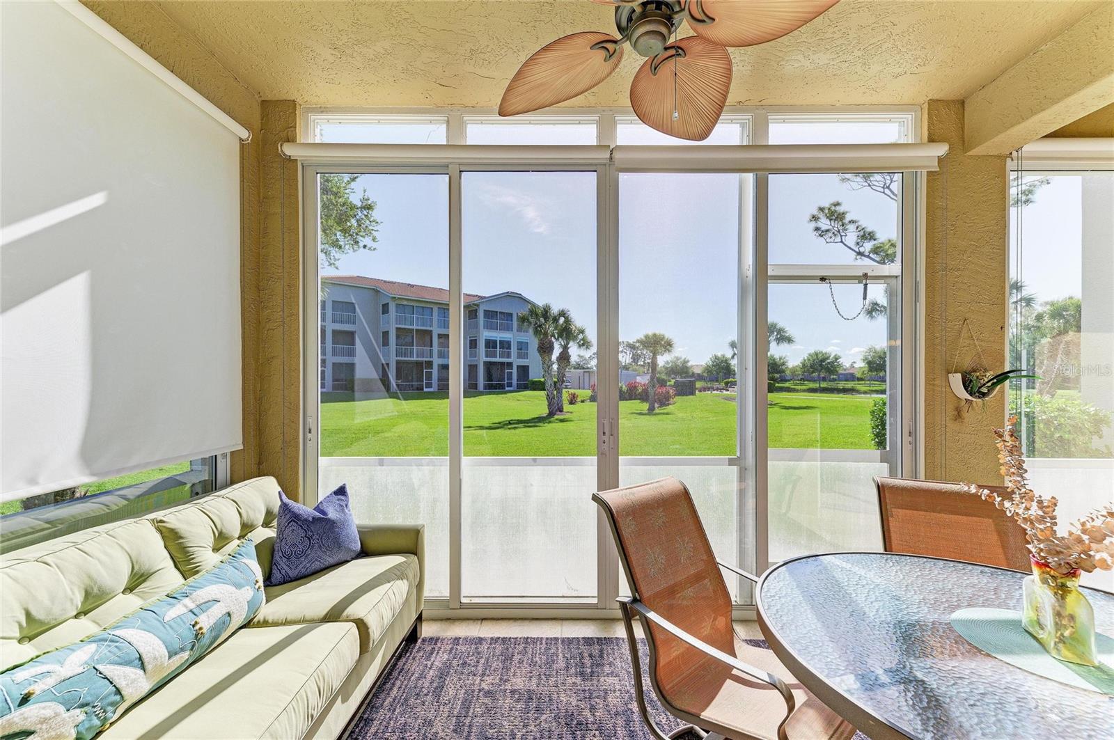 Image 17 of 50 For 9620 Club South Circle 5108