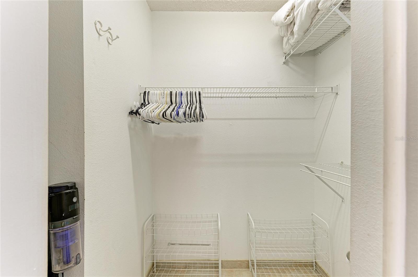 Image 30 of 50 For 9620 Club South Circle 5108