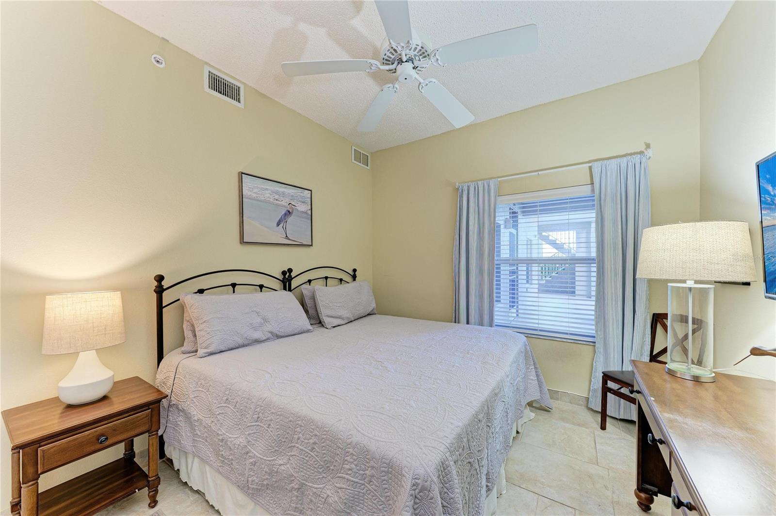 Image 32 of 50 For 9620 Club South Circle 5108