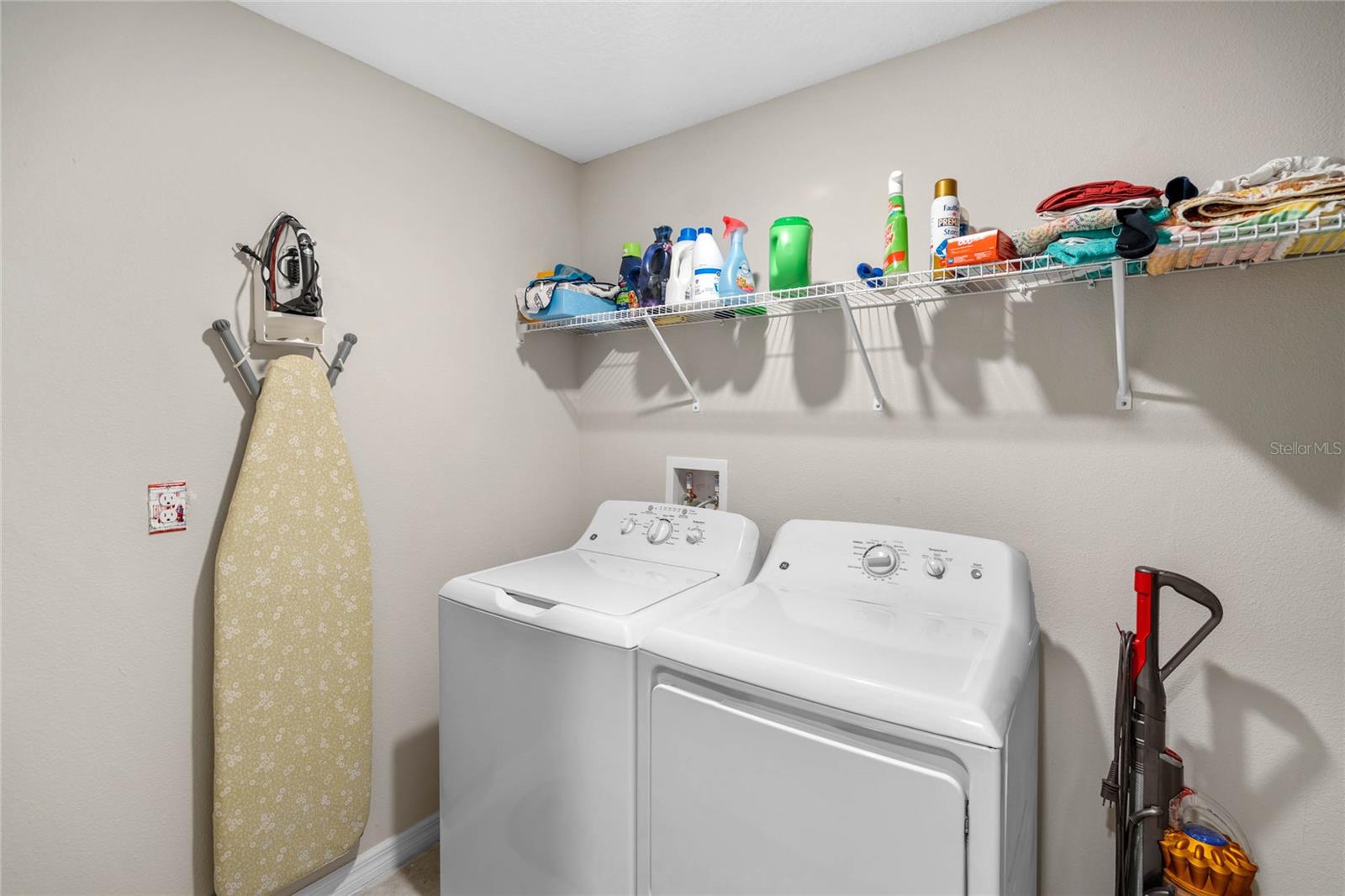 Image 28 of 45 For 1555 Colding Drive