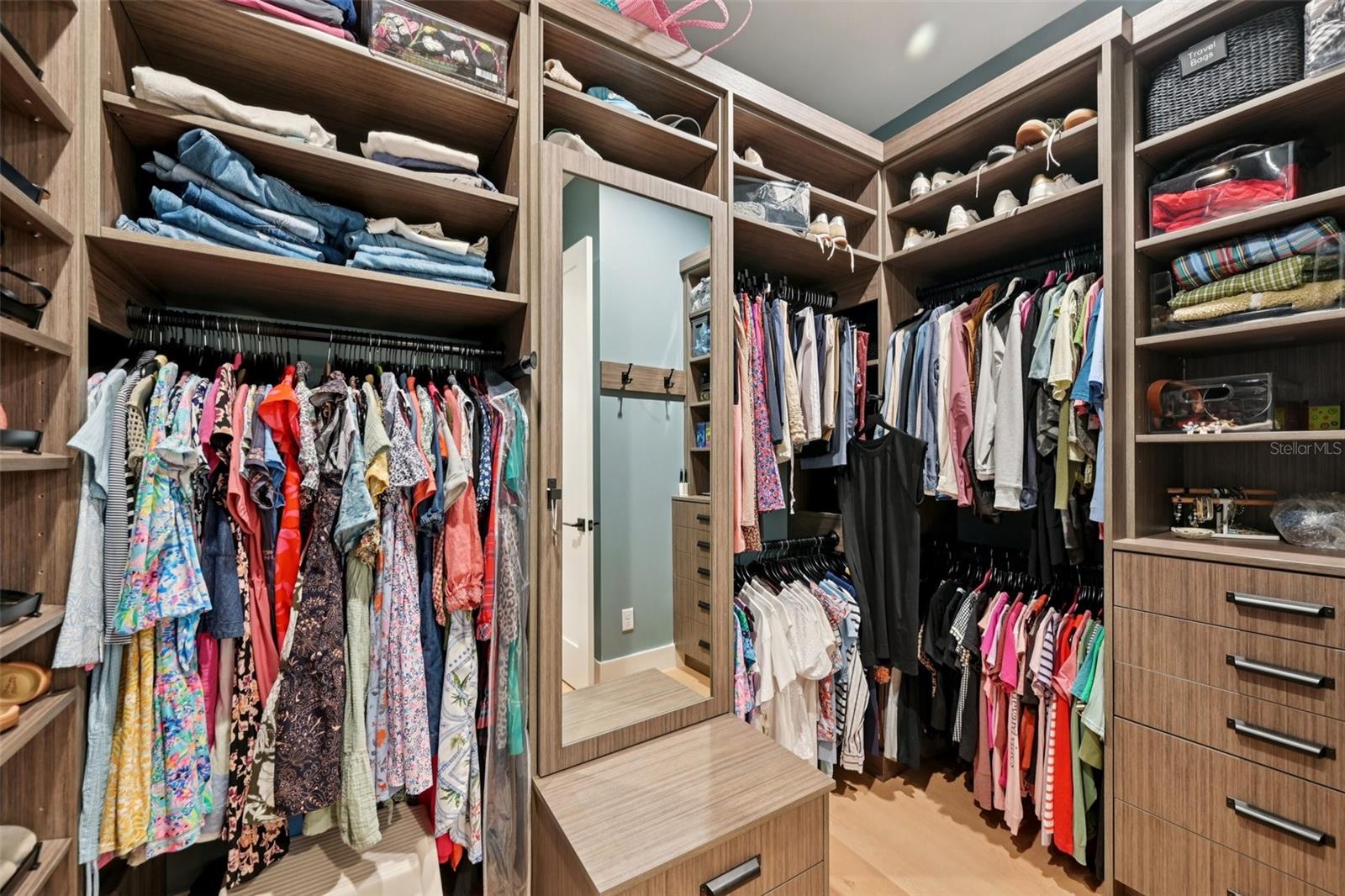 Image 23 of 56 For 2204 89th Street Nw