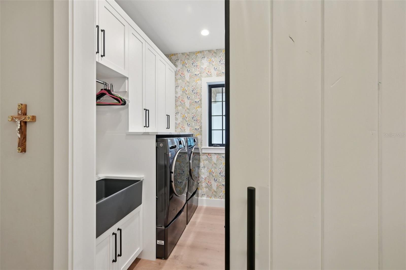 Image 38 of 56 For 2204 89th Street Nw