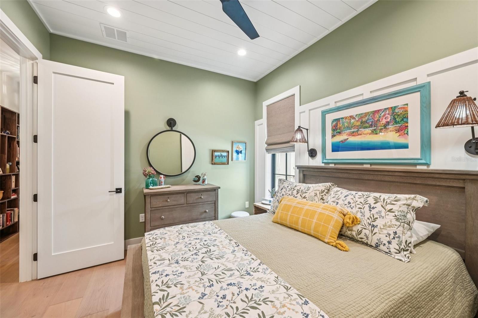 Image 40 of 56 For 2204 89th Street Nw