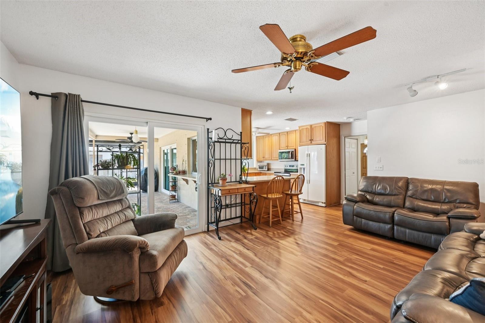 Image 10 of 34 For 803 60th Street Nw