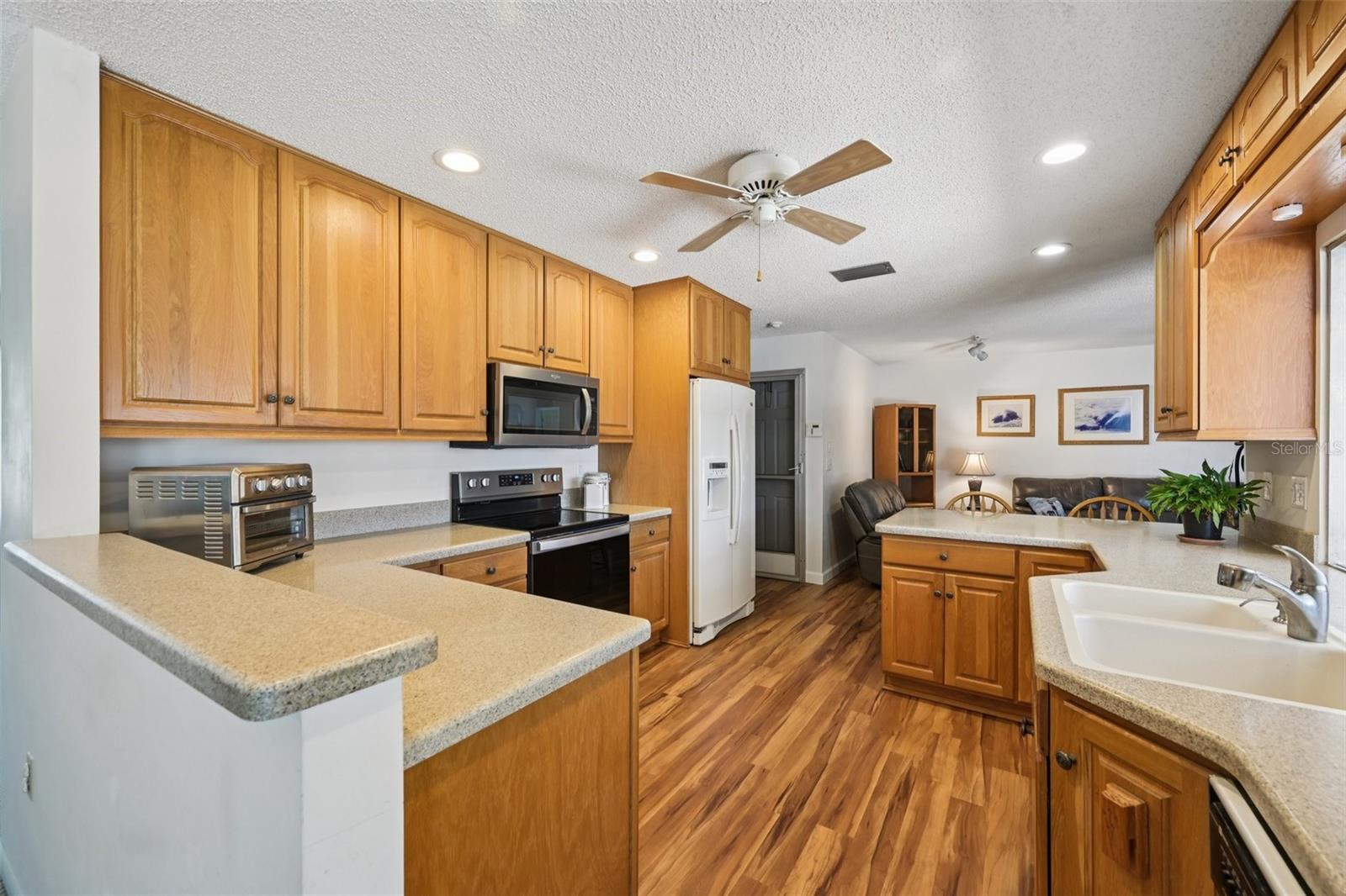 Image 12 of 34 For 803 60th Street Nw