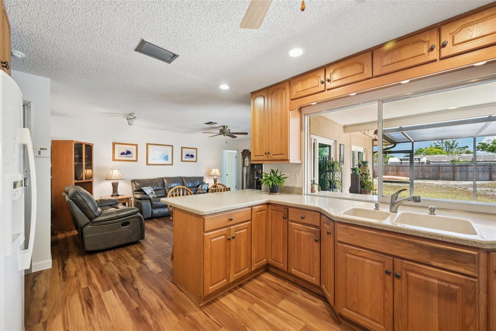 Image 16 of 34 For 803 60th Street Nw