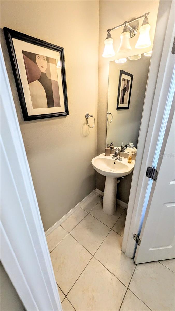 Image 13 of 37 For 3880 82nd Avenue Circle E 101