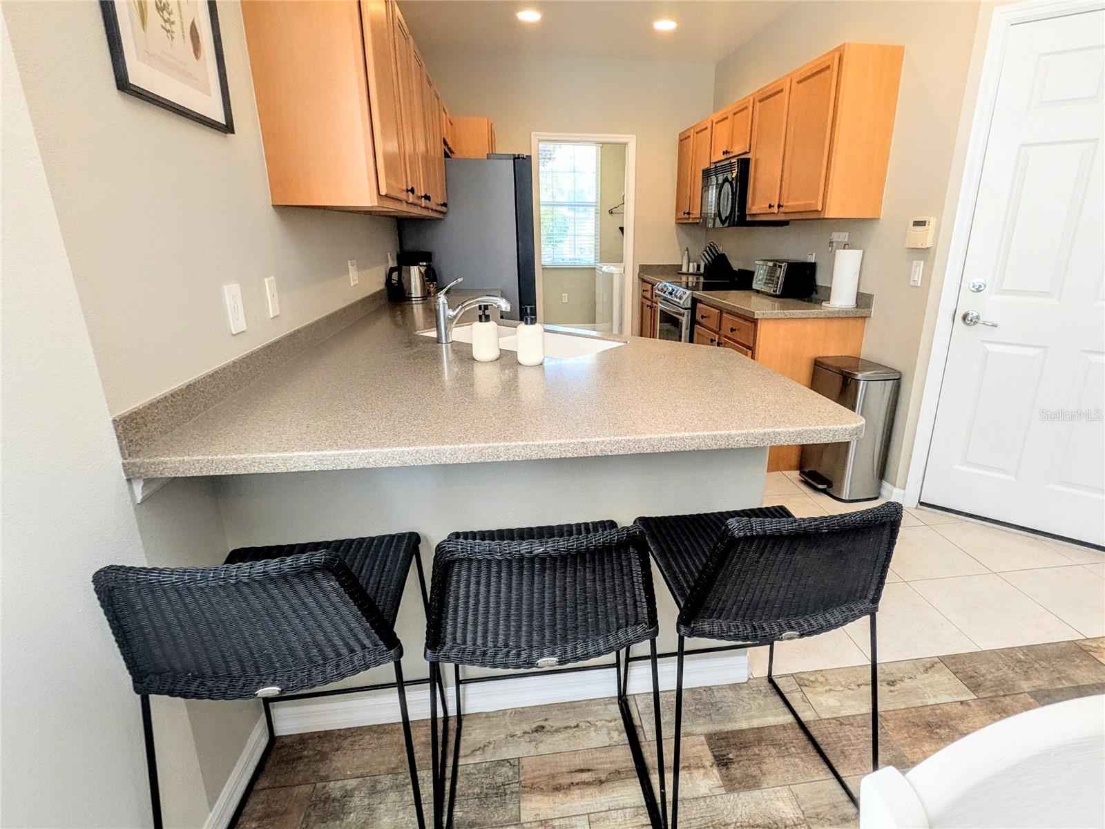 Image 8 of 37 For 3880 82nd Avenue Circle E 101