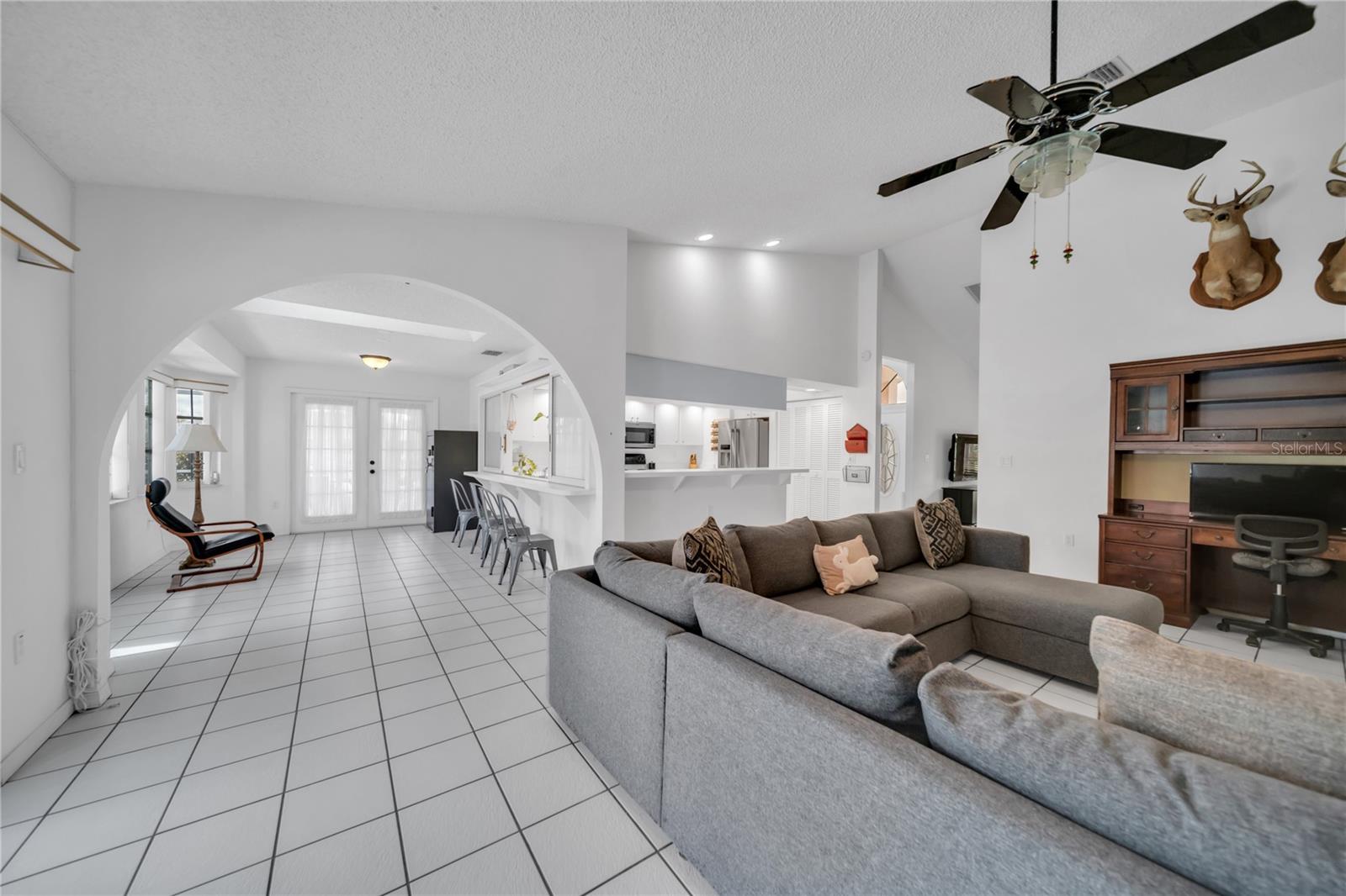 Image 10 of 47 For 366 Harwick Street