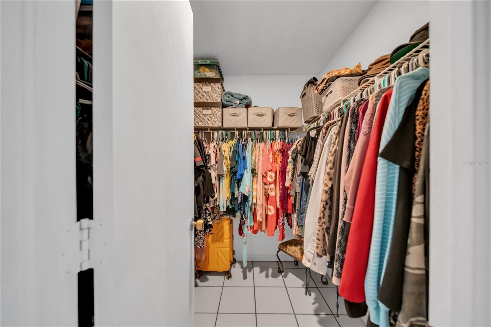 Image 17 of 47 For 366 Harwick Street