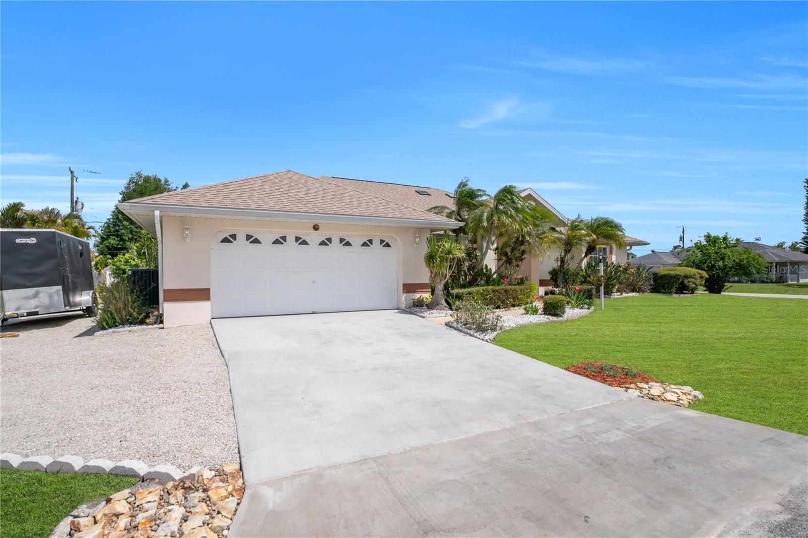 Image 40 of 47 For 366 Harwick Street