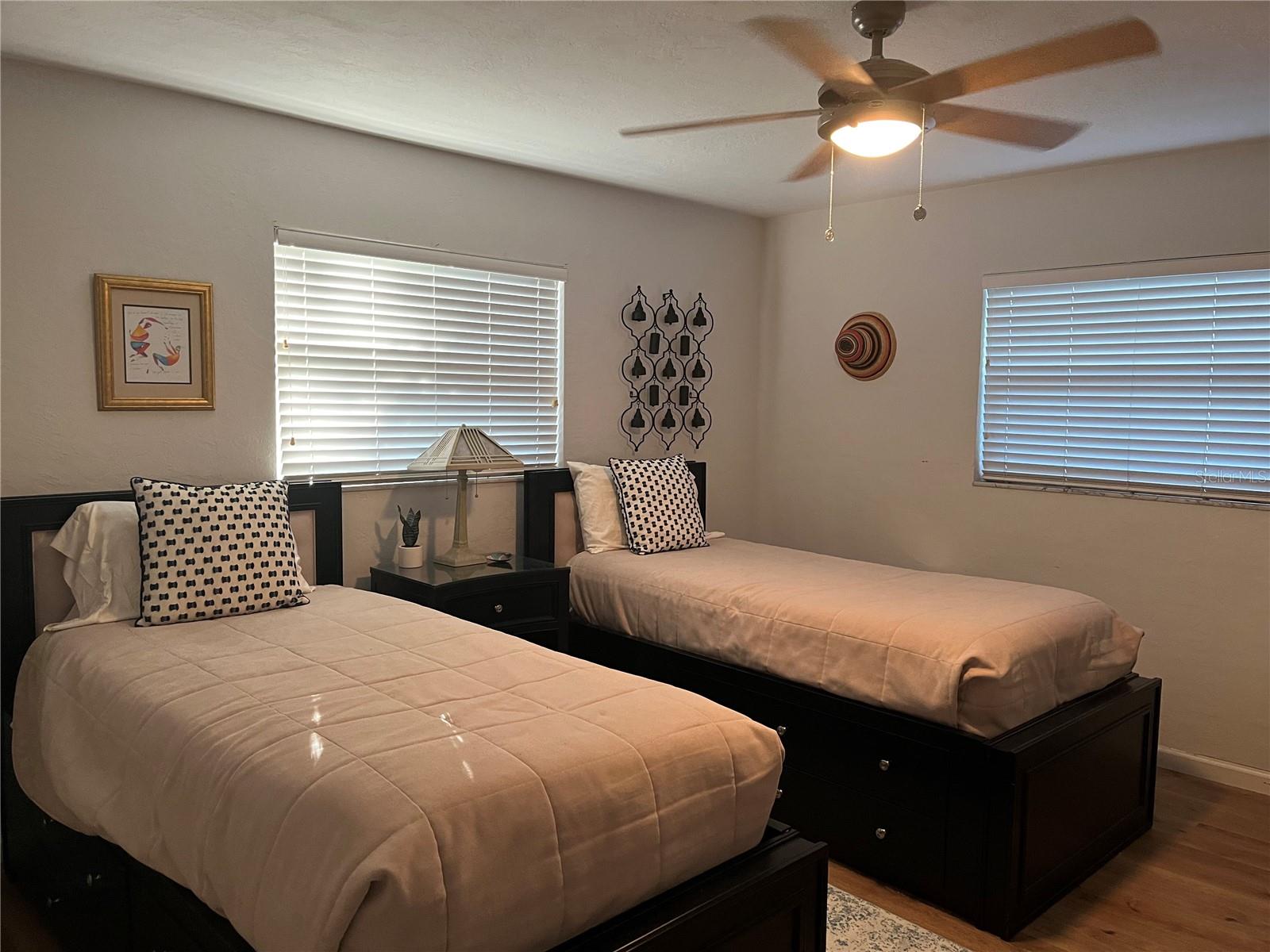 Image 14 of 36 For 7477 Mariana Drive