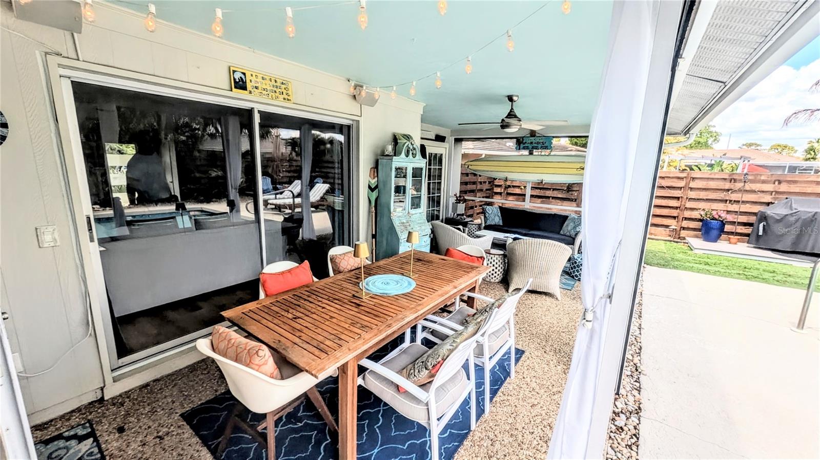 Image 19 of 36 For 7477 Mariana Drive