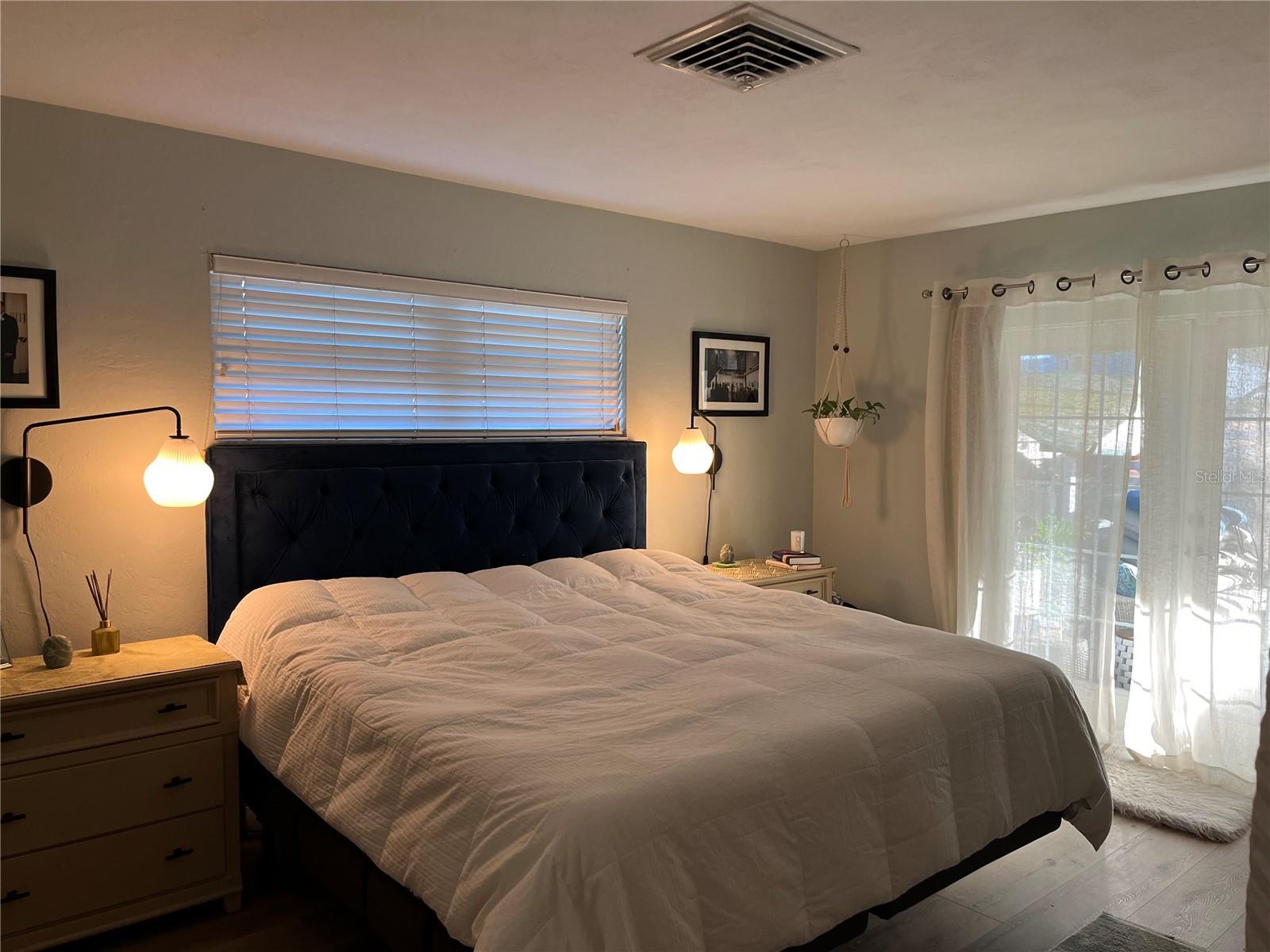 Image 8 of 36 For 7477 Mariana Drive