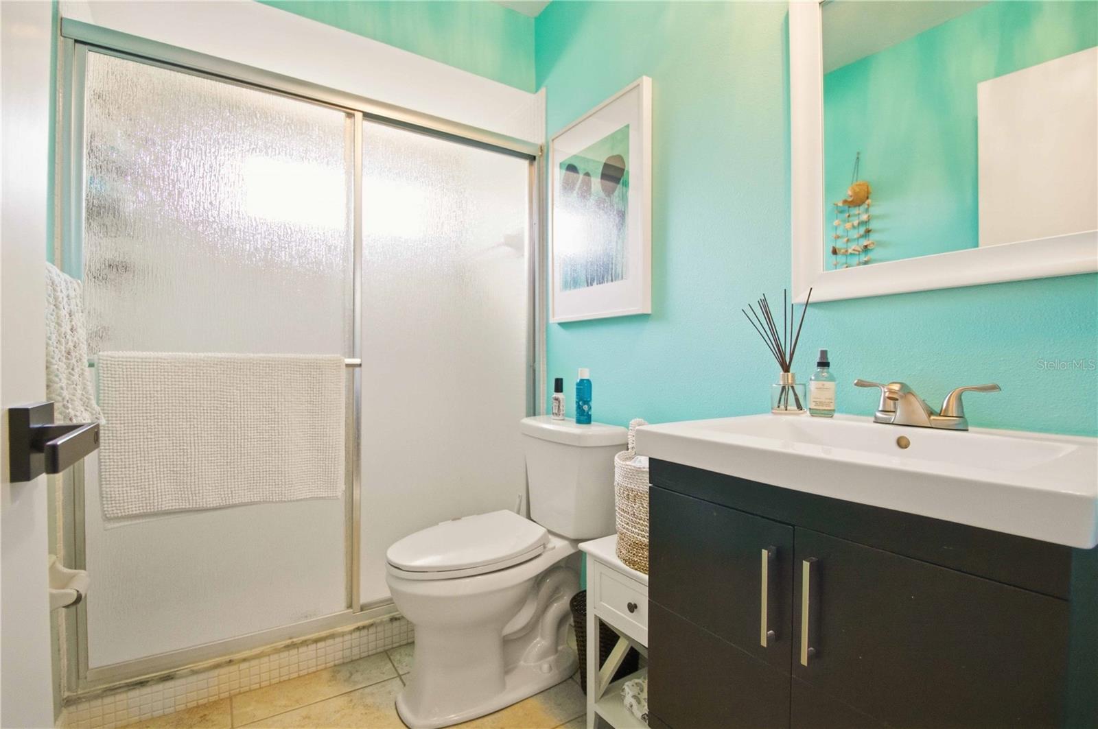 Image 18 of 36 For 7354 Country Club Drive N