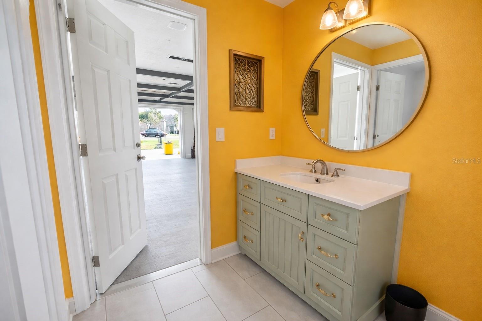 Image 10 of 26 For 3602 Cambridge Drive W