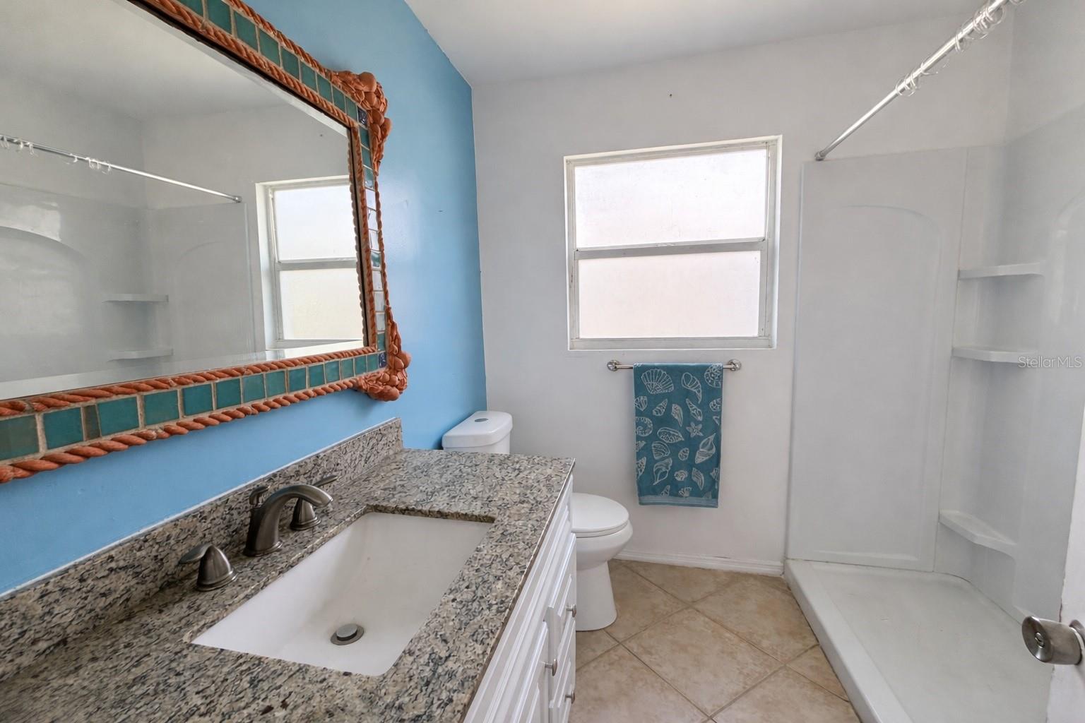 Image 14 of 26 For 3602 Cambridge Drive W