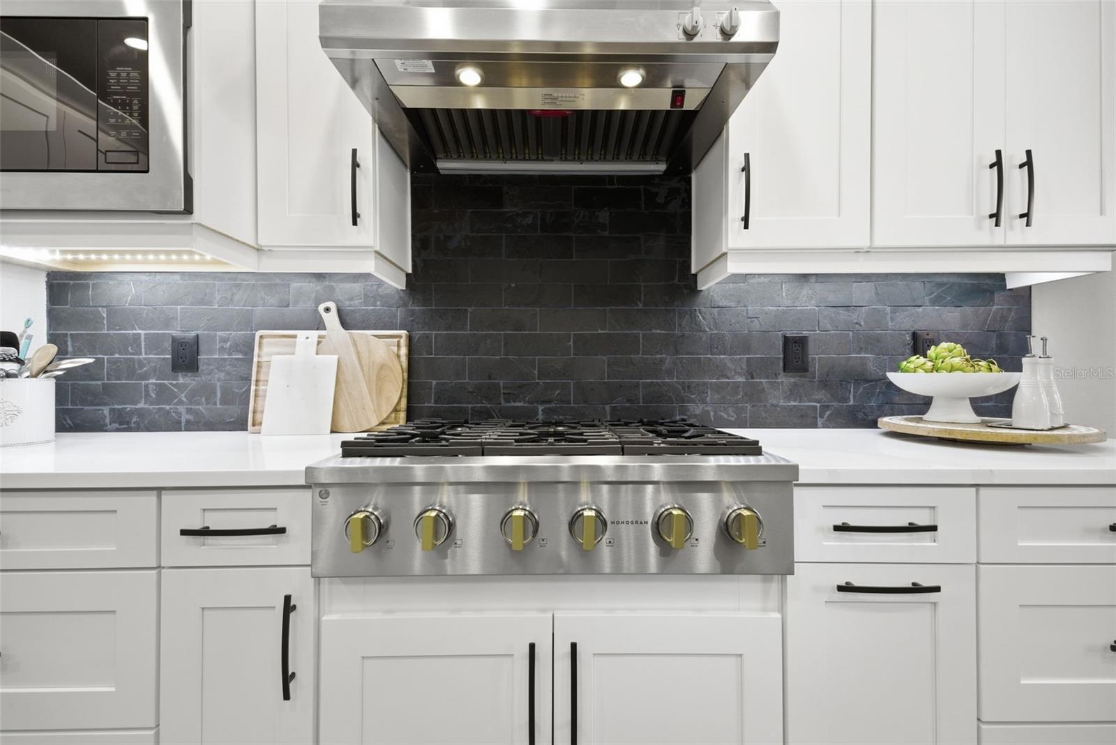 Image 12 of 51 For 4430 Pond Brook Court