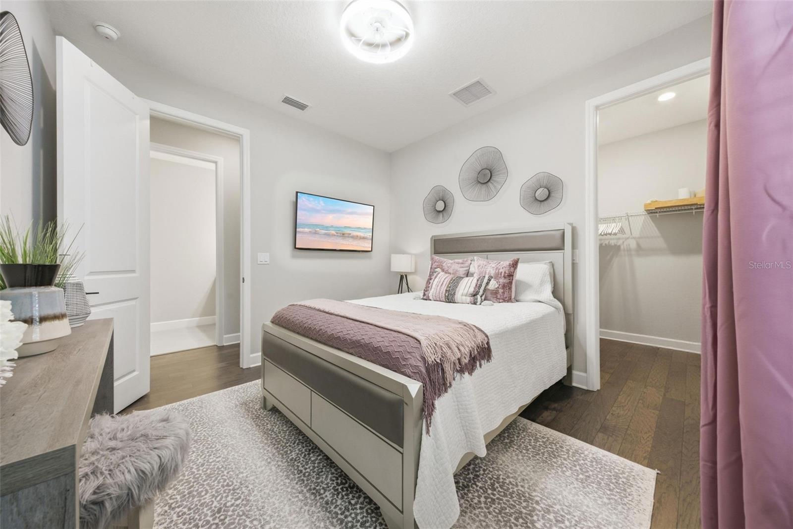 Image 20 of 51 For 4430 Pond Brook Court