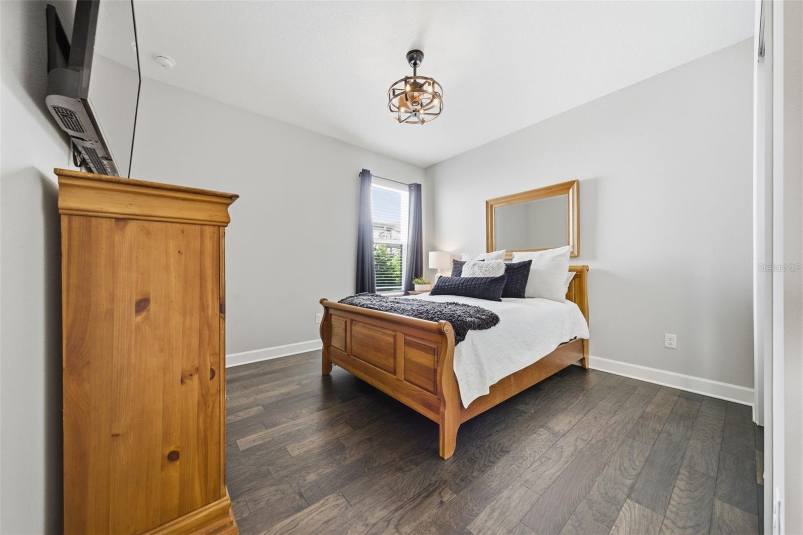 Image 21 of 51 For 4430 Pond Brook Court