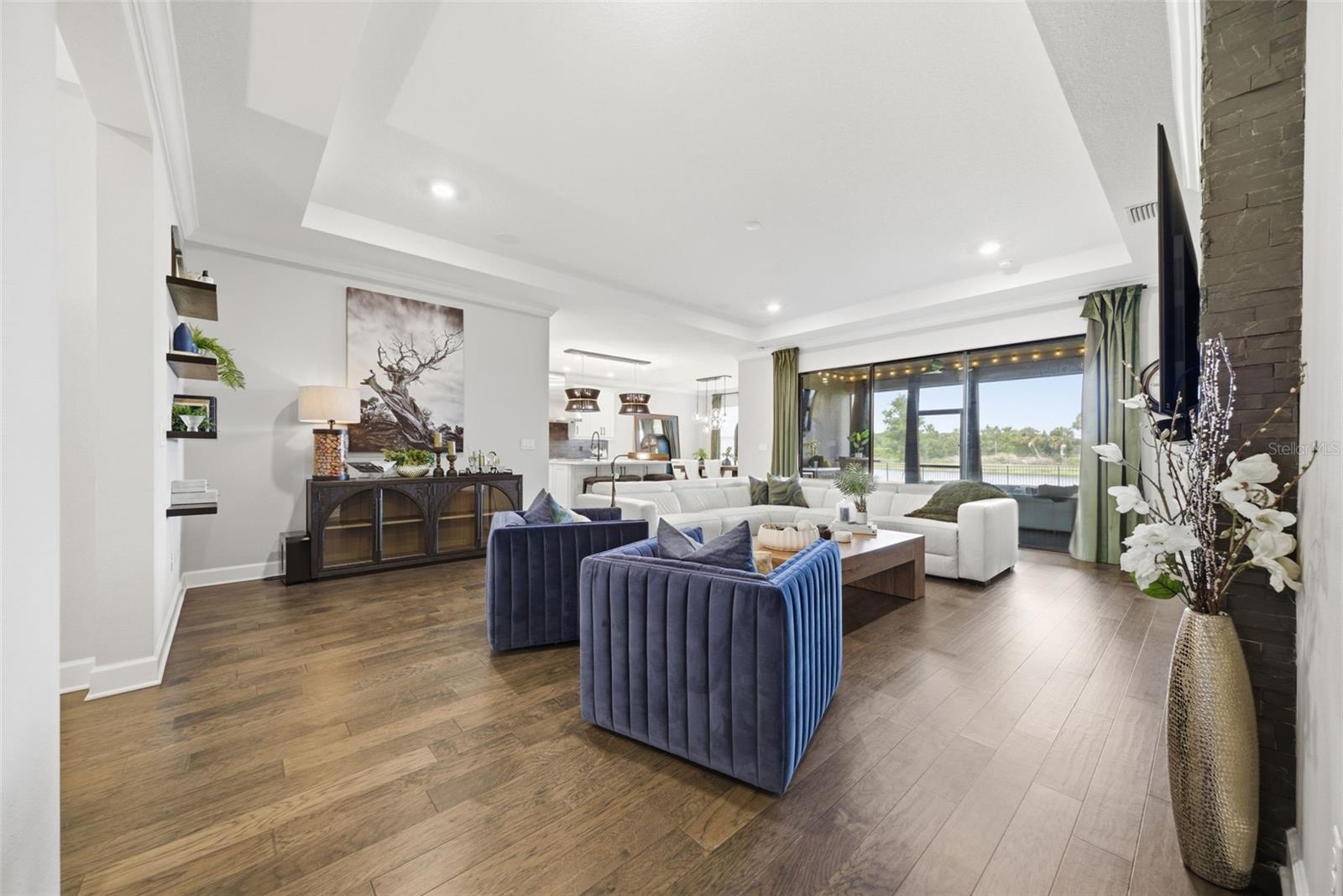 Image 6 of 51 For 4430 Pond Brook Court