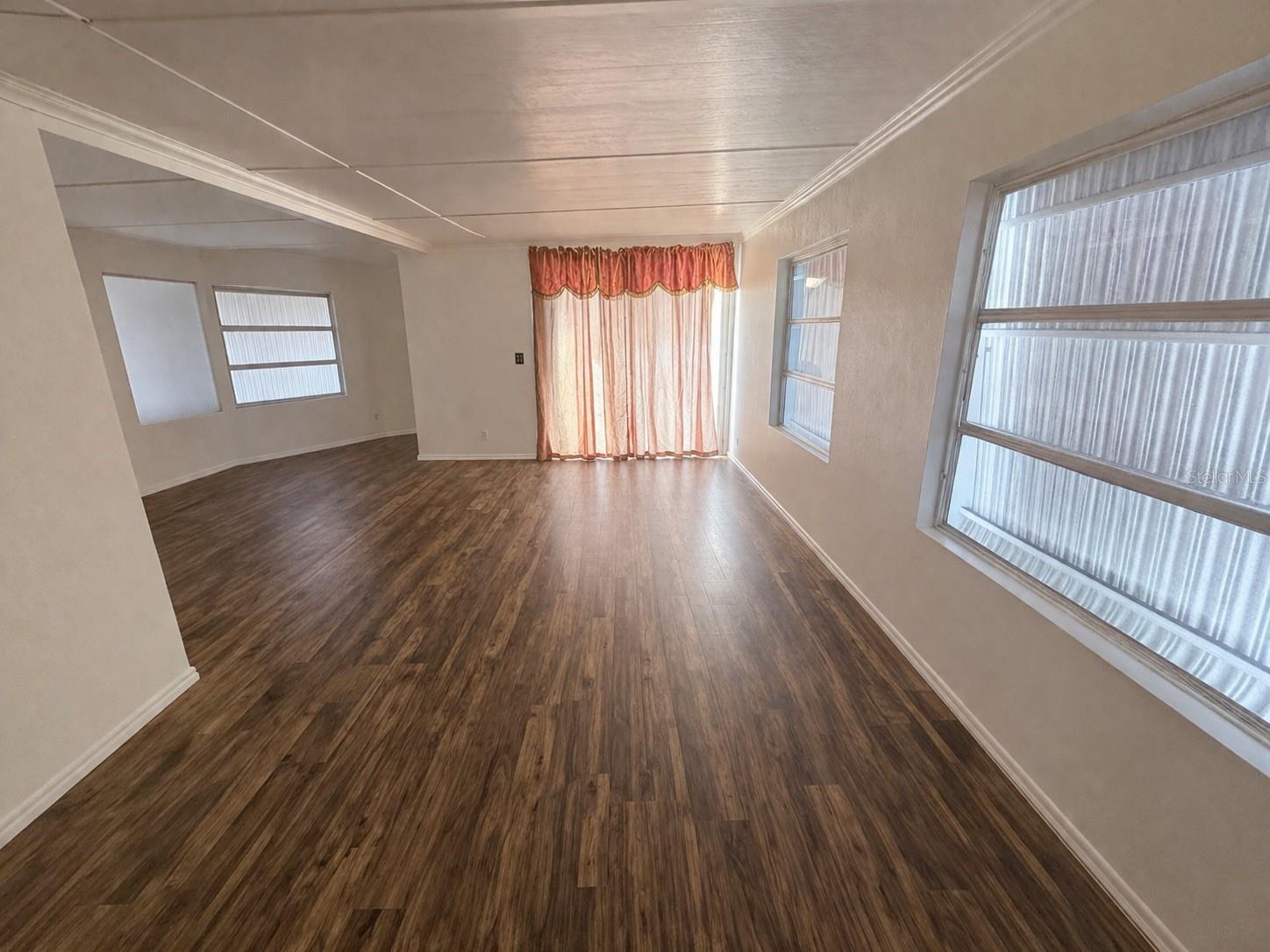 Image 7 of 12 For 5619 Sunshine Park Drive