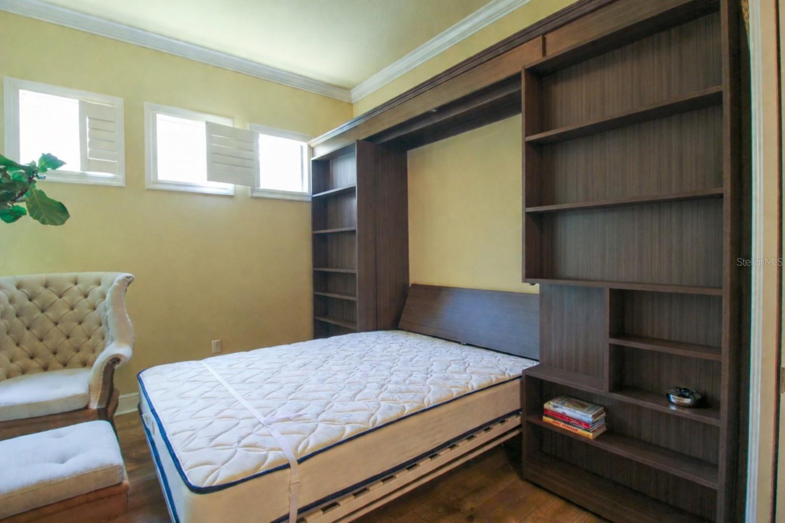 Image 24 of 32 For 7236 Presidio Glen