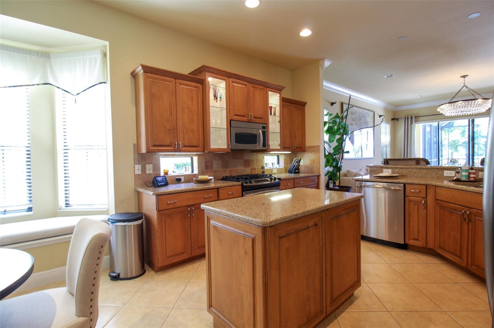 Image 6 of 32 For 7236 Presidio Glen