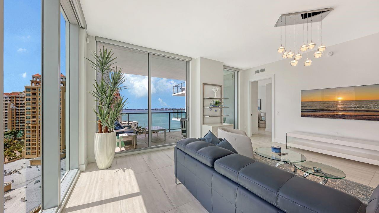 Image 18 of 49 For 301 Quay Commons  1210