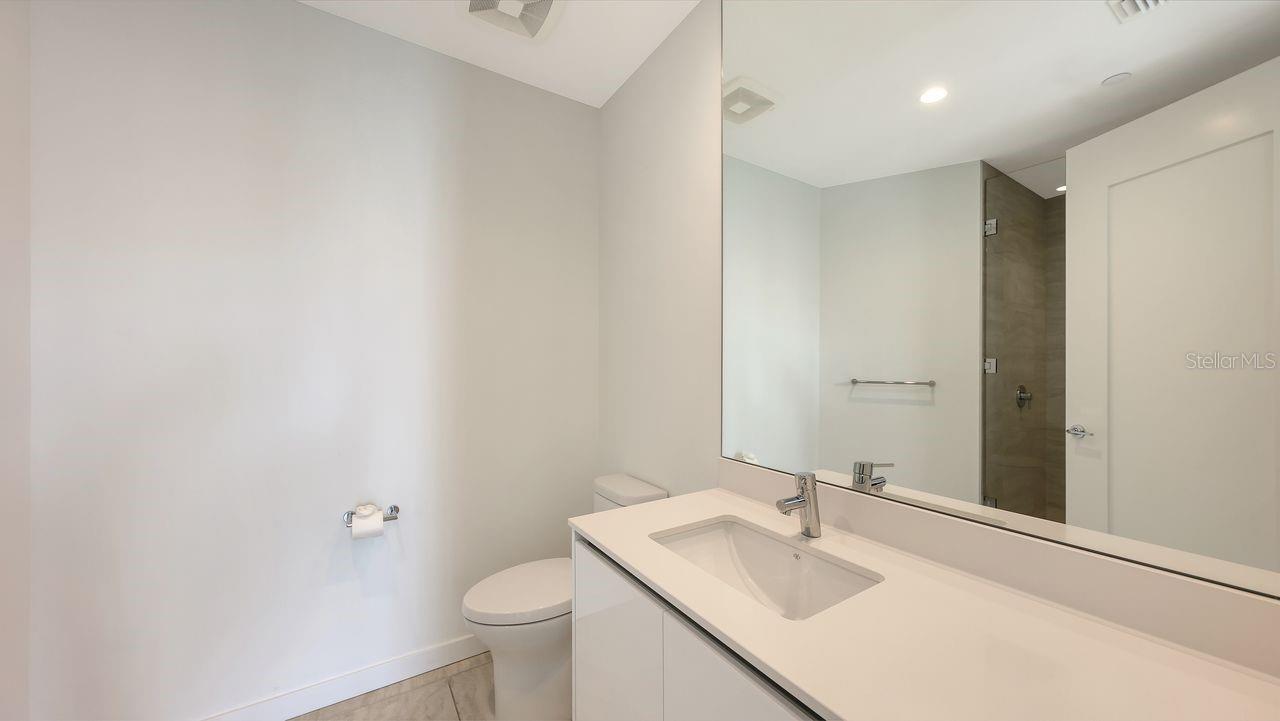 Image 39 of 49 For 301 Quay Commons  1210