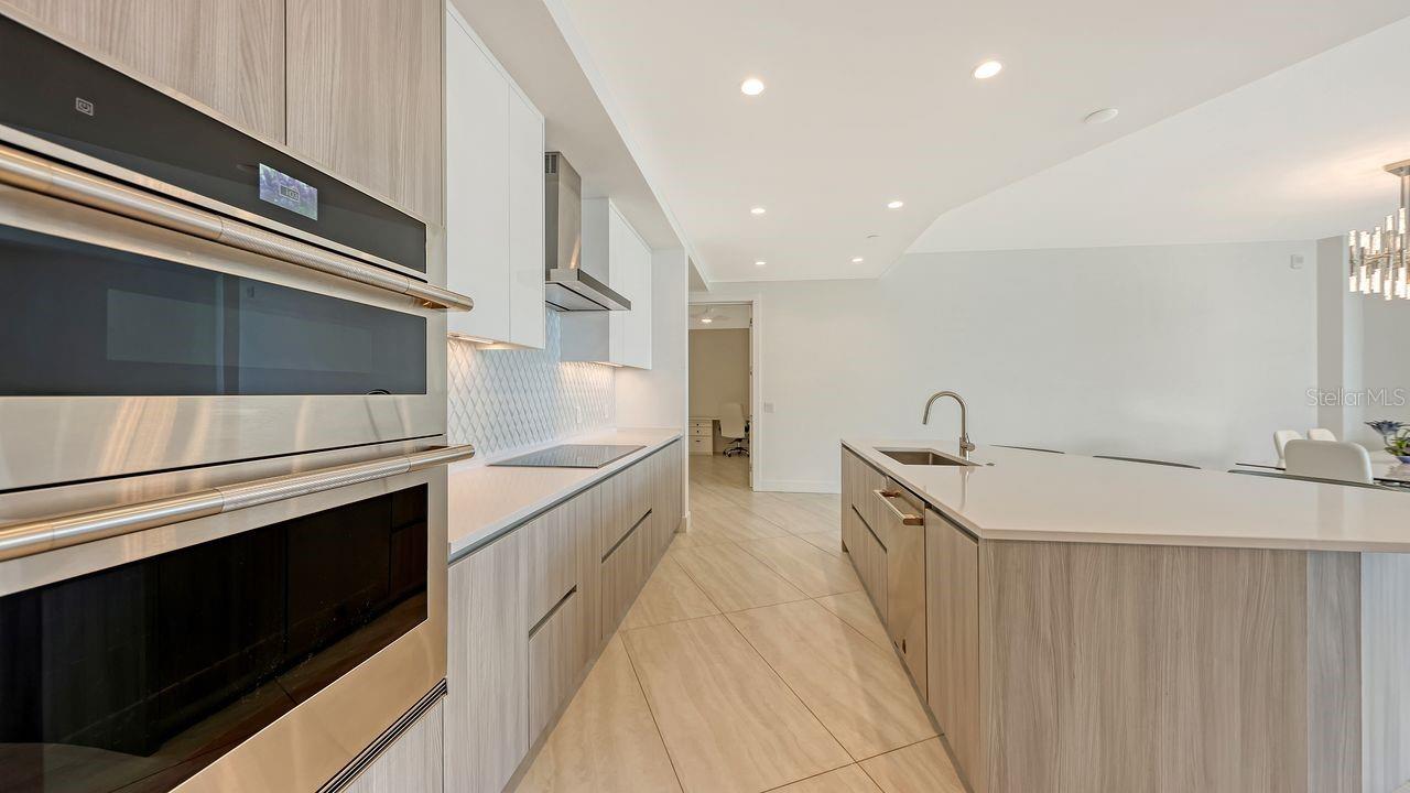 Image 9 of 49 For 301 Quay Commons  1210