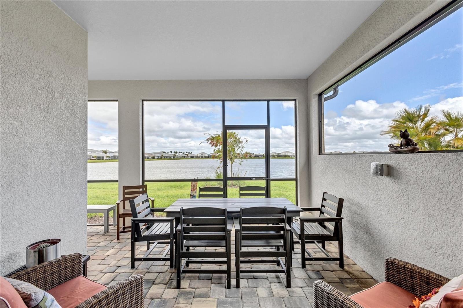 Image 34 of 65 For 17241 Savory Mist Circle